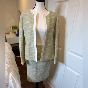 Kasper Size 6 Green Tweed Skirt Suit Set | Blazer & Pencil Skirt